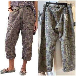 Magnolia Pearl Star Appliqué Cotton Twill Miner Pants in Evangeline NWT